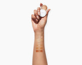 'Un' cover up concealer